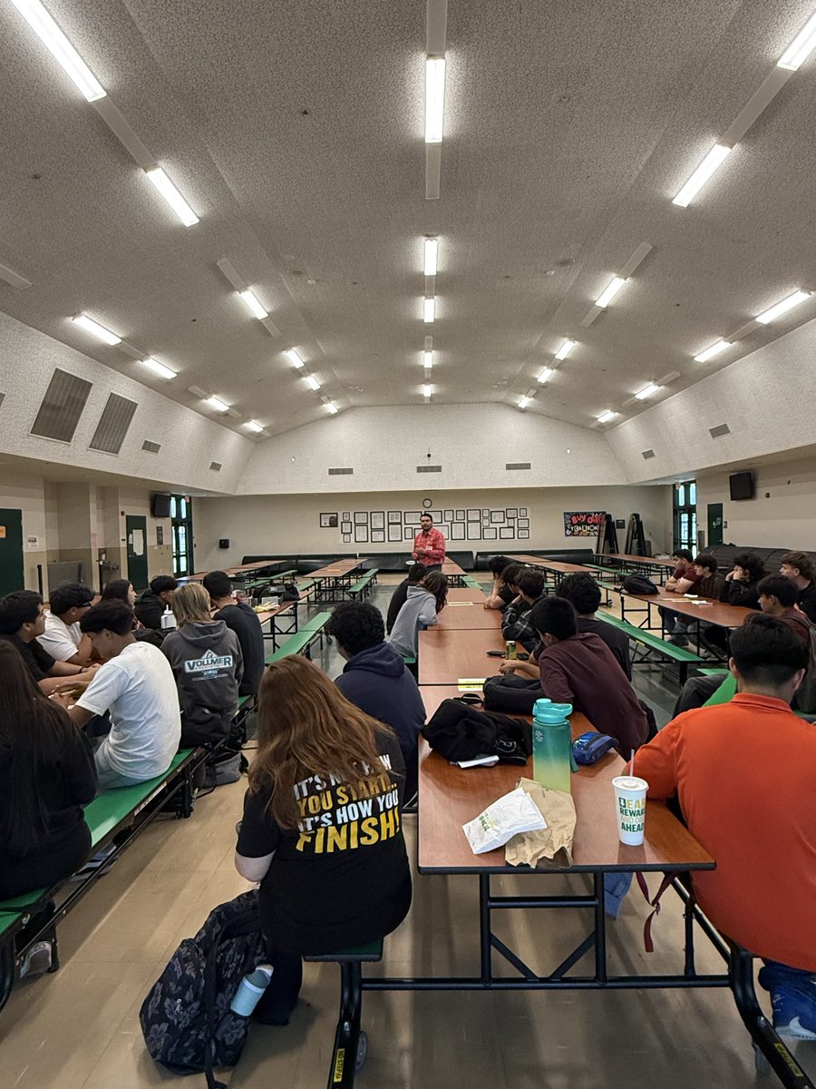 SUMMIT COLLEGIATE HIGH SCHOOL tweet media