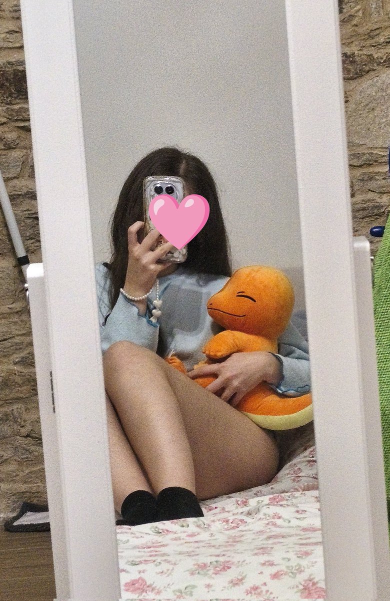 🌸 Kaori has Exams 📝 tweet media