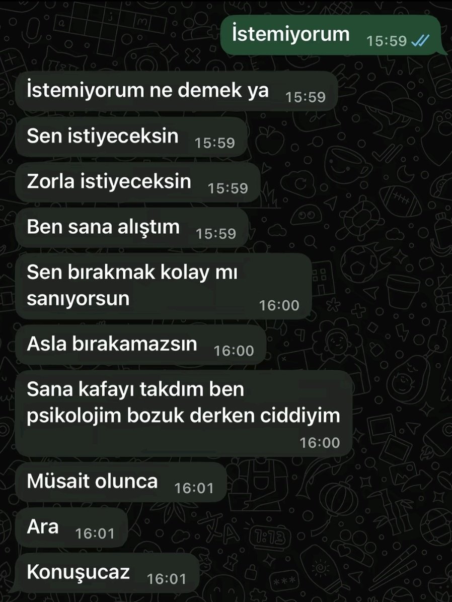 İzem tweet media