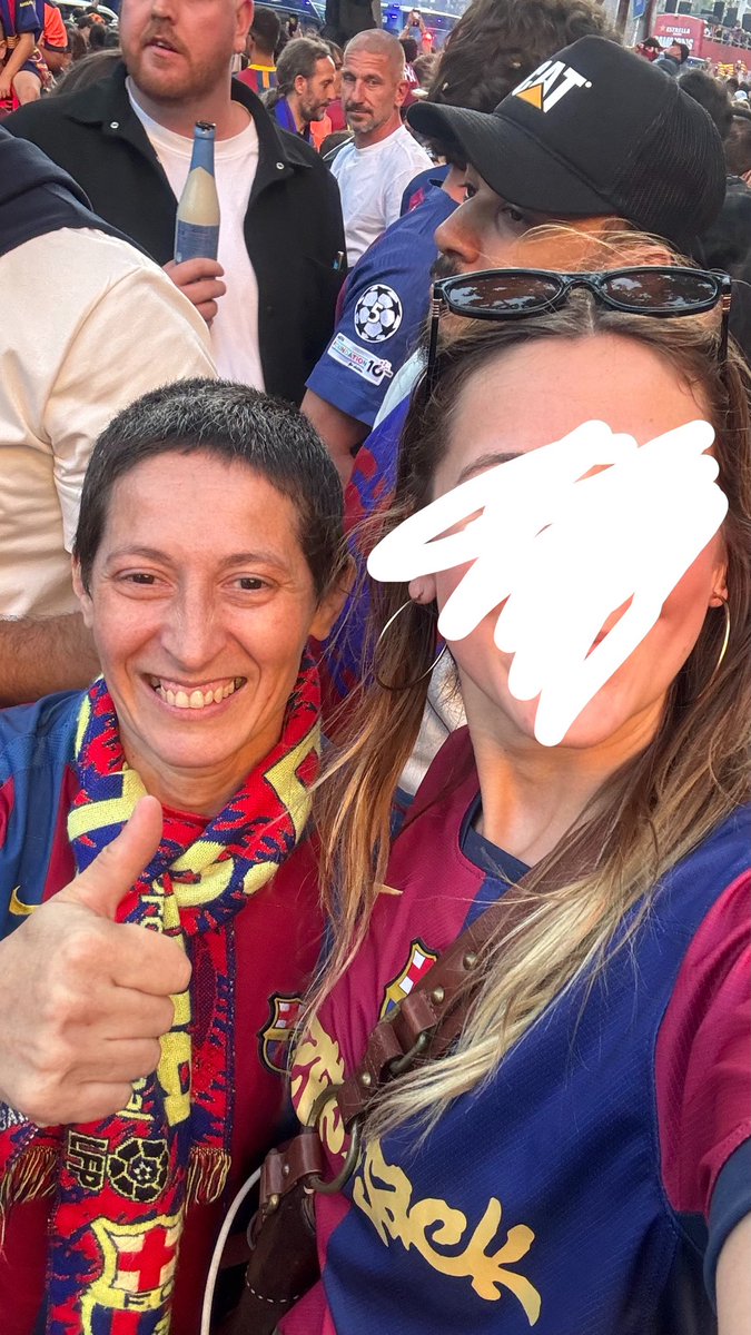 clau tweet media