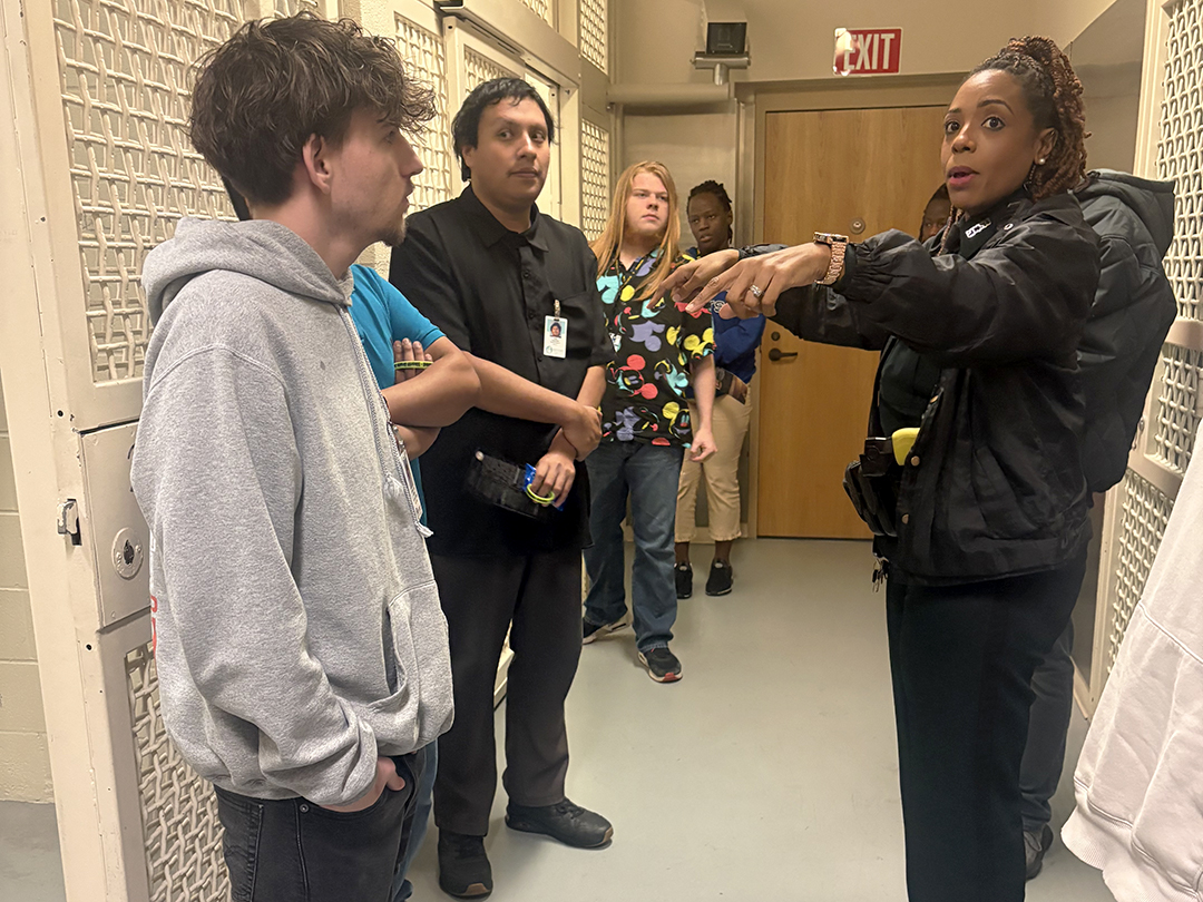 Abletrust's tweet photo. Thanks to the Polk County Courthouse for hosting Polk #FloridaHSHT on an in-depth educational tour. Students learned about the range of careers at the courthouse &amp; how each area contributes to daily operations--a great opportunity for civic engagement! https://t.co/UBiptiKFzT https://t.co/cVuXsYw8Wv