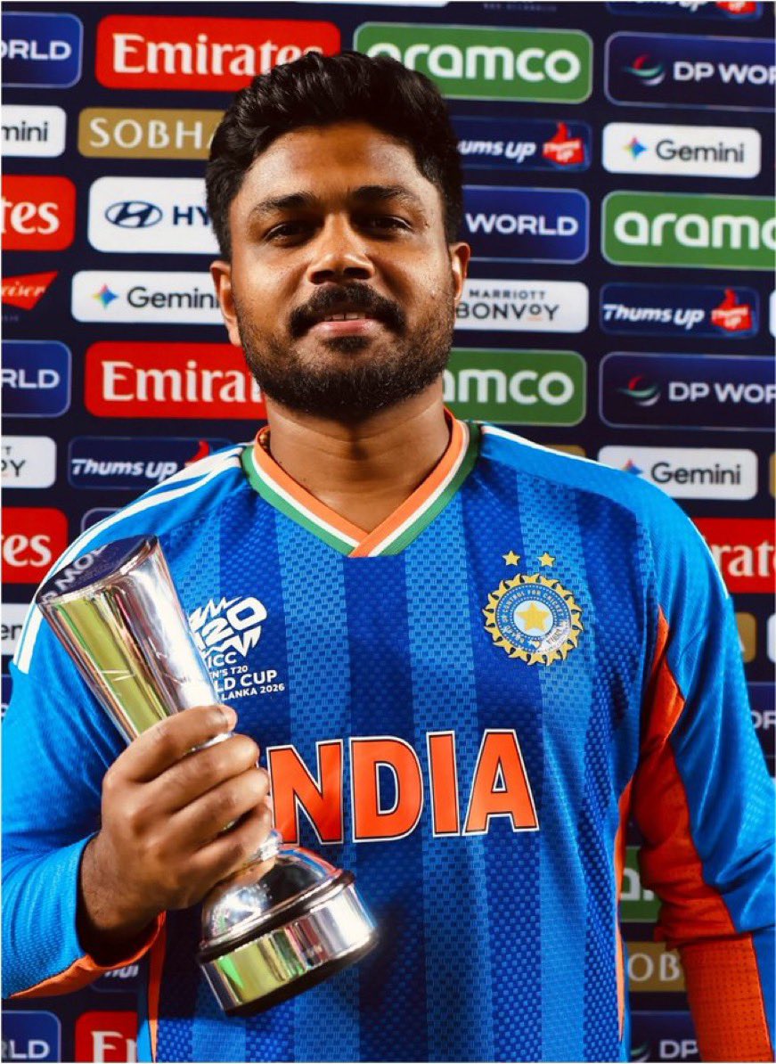 Honest KL Rahul Fan💛💙 tweet media