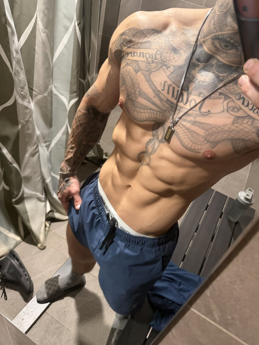 MrJustin247's tweet photo. Sub an tell me what u wanna see

https://t.co/lmUIRDilJo https://t.co/KCgQKS3Exg