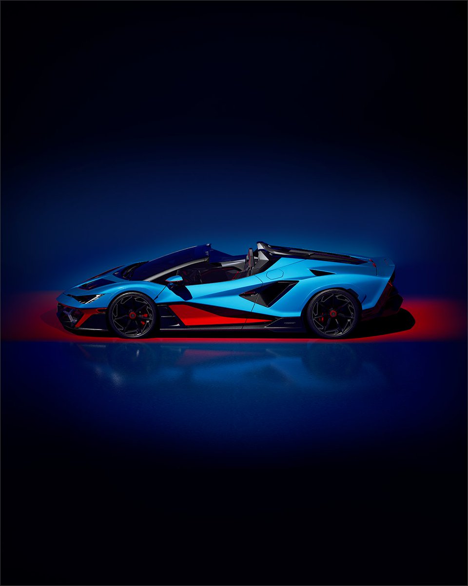 Lamborghini tweet media