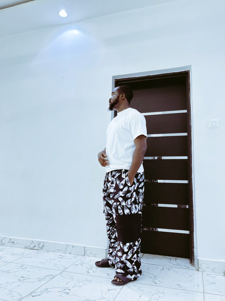 Freeman200k's tweet photo. @_belikebaddy Pls make sure to send a dm whenever you want to upgrade/update your wardrobe at very affordable prices 🙏🙏🙏😘 https://t.co/0opA40ATQz