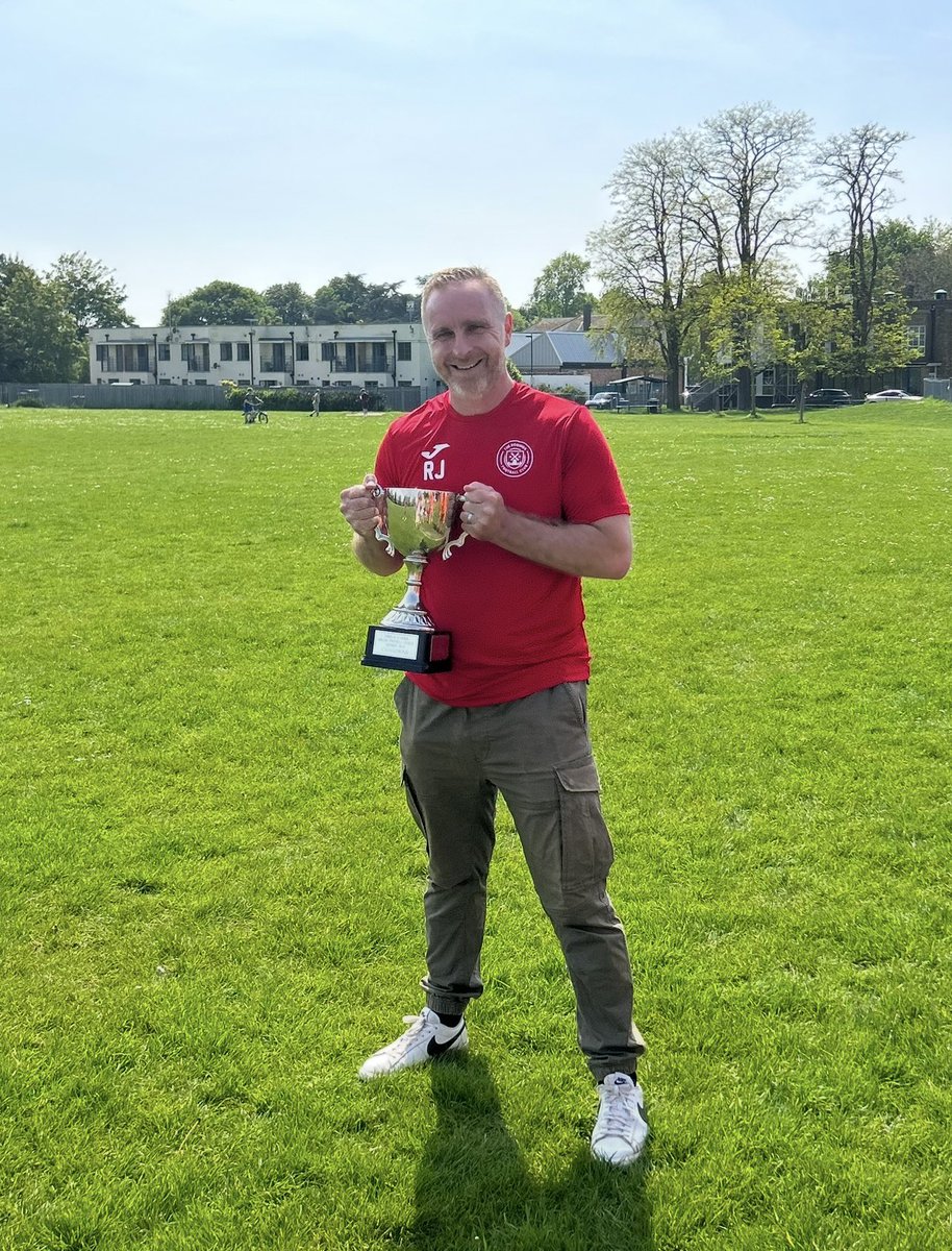 TheRodingsFC's tweet photo. Today we announce that Richard James has stepped down as manager of the club.

Everyone at the club would like to place on record our sincere thanks to Rich for his unbelievable commitment, passion and desire throughout his time in charge. 1/2 https://t.co/Wf2RgApGTs