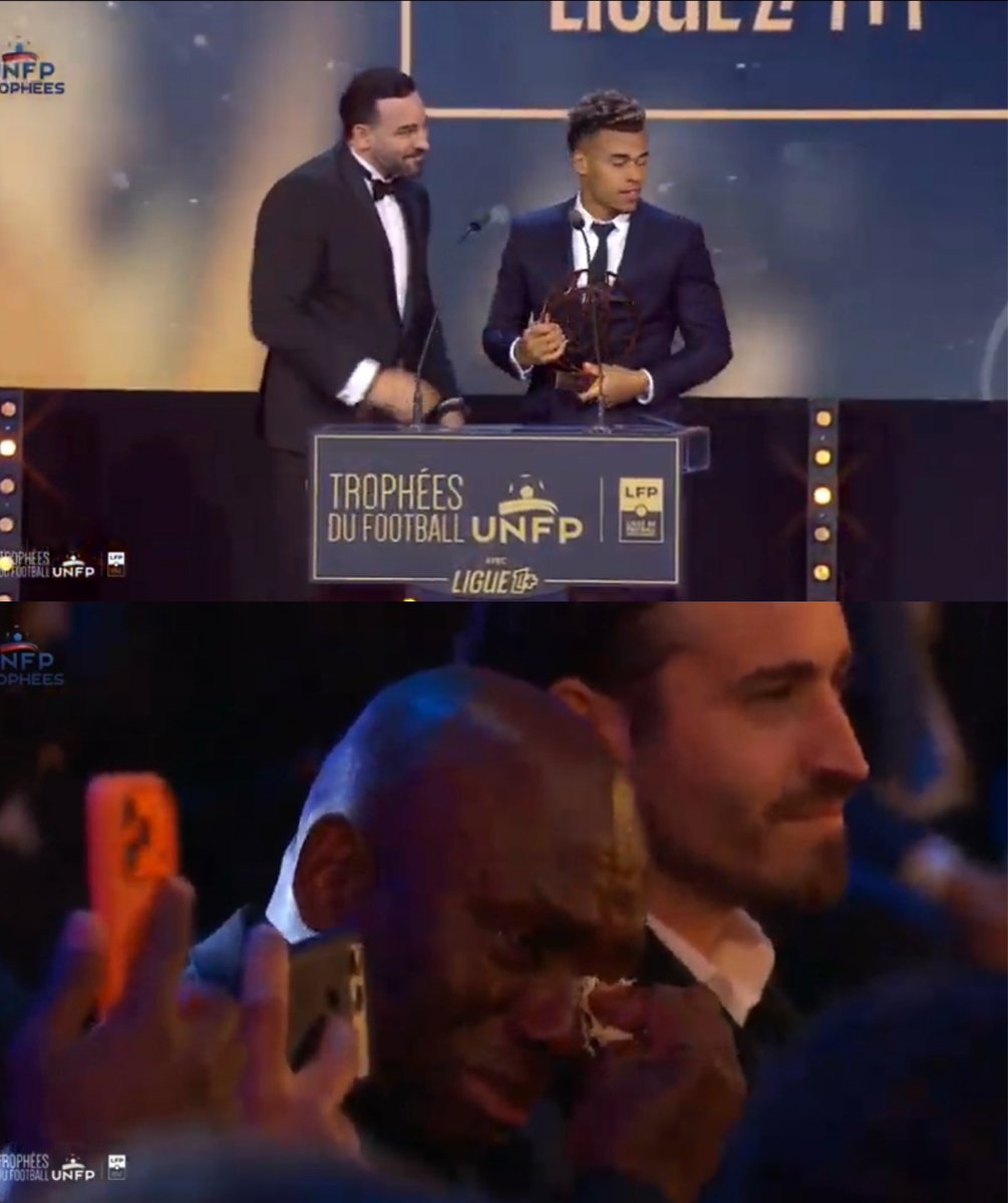 lélé ❤️💙 tweet media