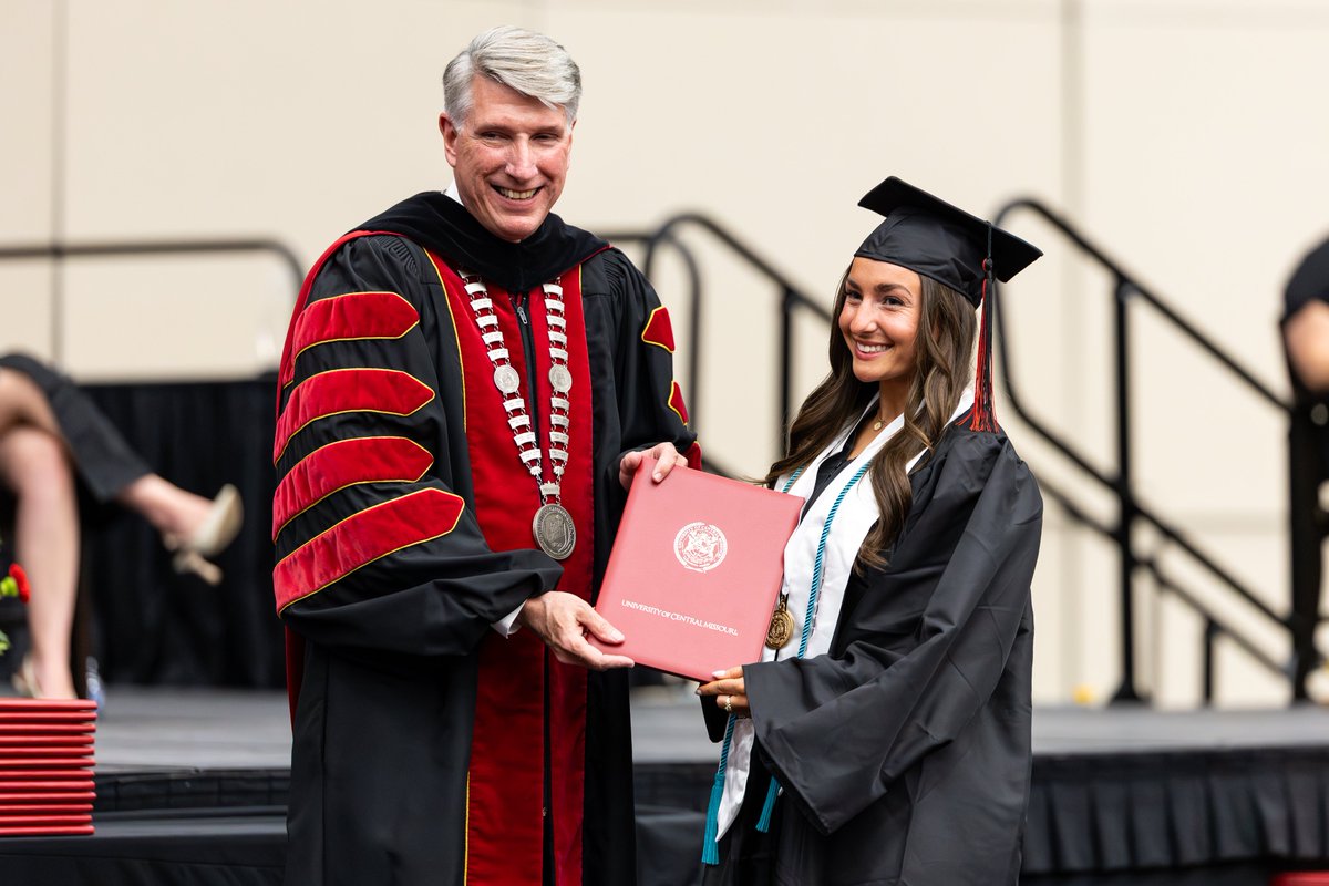 ucm_athletics's tweet photo. A few 📸 from 2026 Spring Commencement 🎓

Congratulations to all of our Mules and Jennies who graduated this past weekend‼️

#teamUCM https://t.co/WeNYD6HUiG