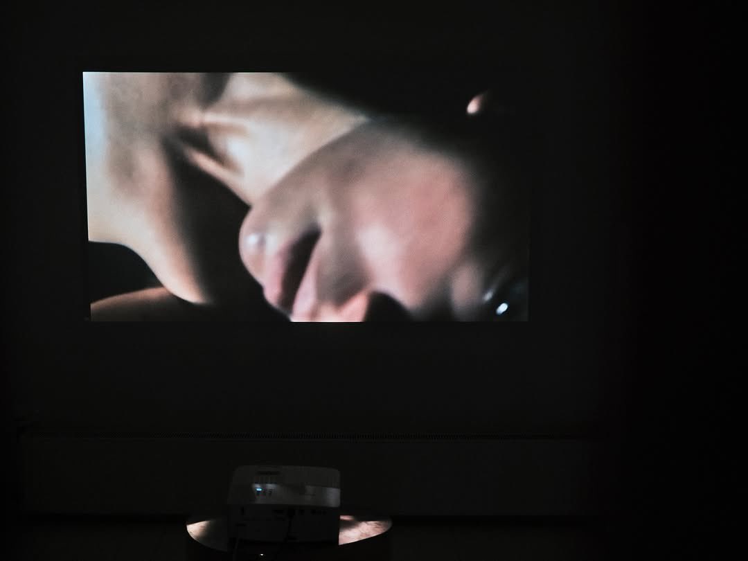 chn_lxx's tweet photo. our breath briefly touches

🎥 chnlx / background ot8
🎥 explicit, 2.5k
🎥 chn centric , masturbation , pillow/bed humping 

mind the tags! https://t.co/uFINSAkeFp