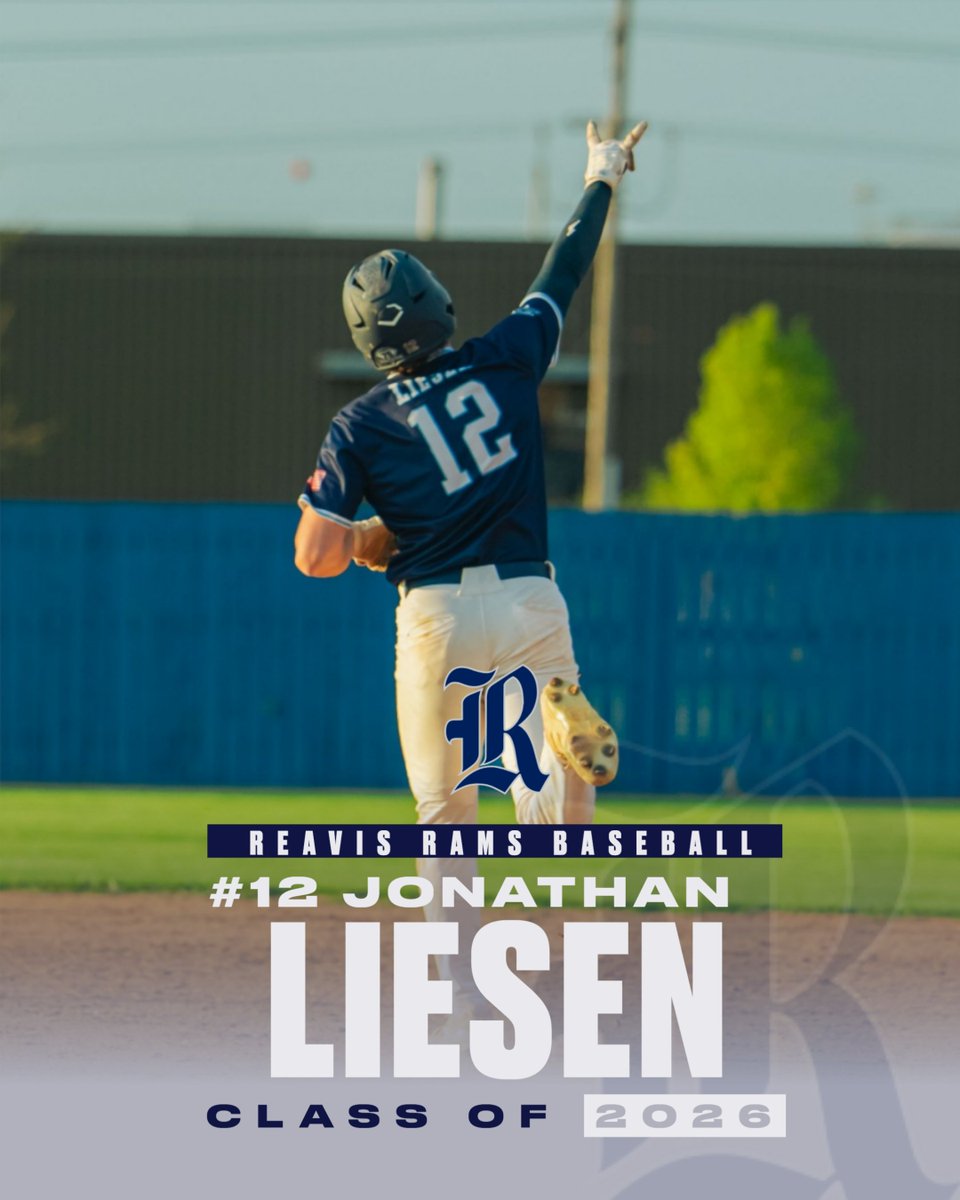 Reavis Baseball tweet media