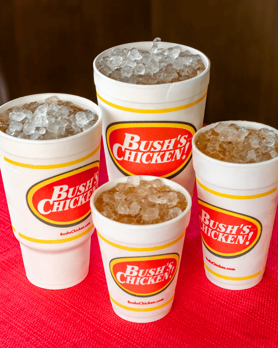 BushsChickenATX's tweet photo. Happy Hour runs daily from 2-5pm.

Swing by for food and drink specials.

#BushsChicken #AustinTX #HappyHour #TexasTea #AustinEats #OrderOnline https://t.co/xqra1J0p5Y