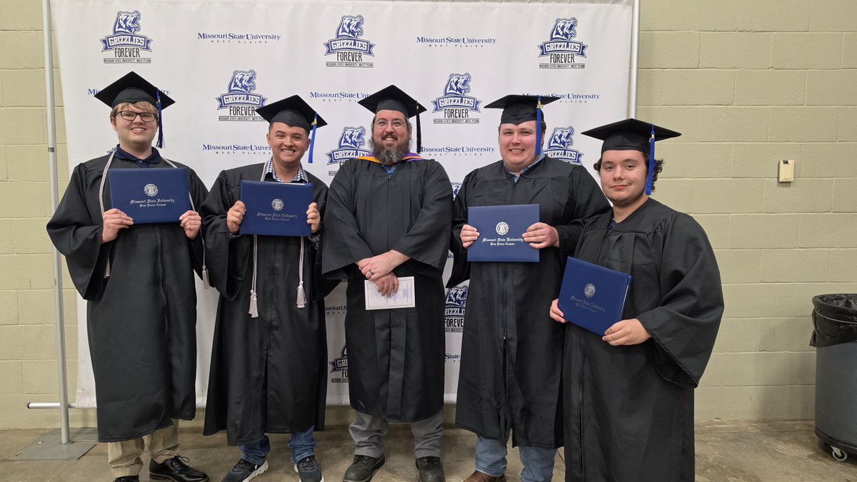 MSUWPCGP's tweet photo. Congratulations to all the @missouristatewp students who graduated on Saturday! We are especially proud of our CGP #GrizzGrads! Make sure to keep an eye out for updates on their Steam store pages as they go live.

#GrizzliesForever #studentgamedev #gamedev https://t.co/7BeAsnAfkw