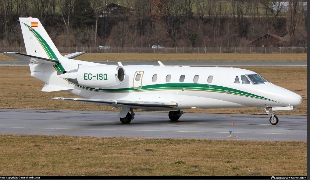 burgosaeropuert's tweet photo. ✈️ Nueva conexión con Almería, con esta Citation Excel llegando a primera hora desde @AeropuertoLEI https://t.co/jjSqMUTzw9