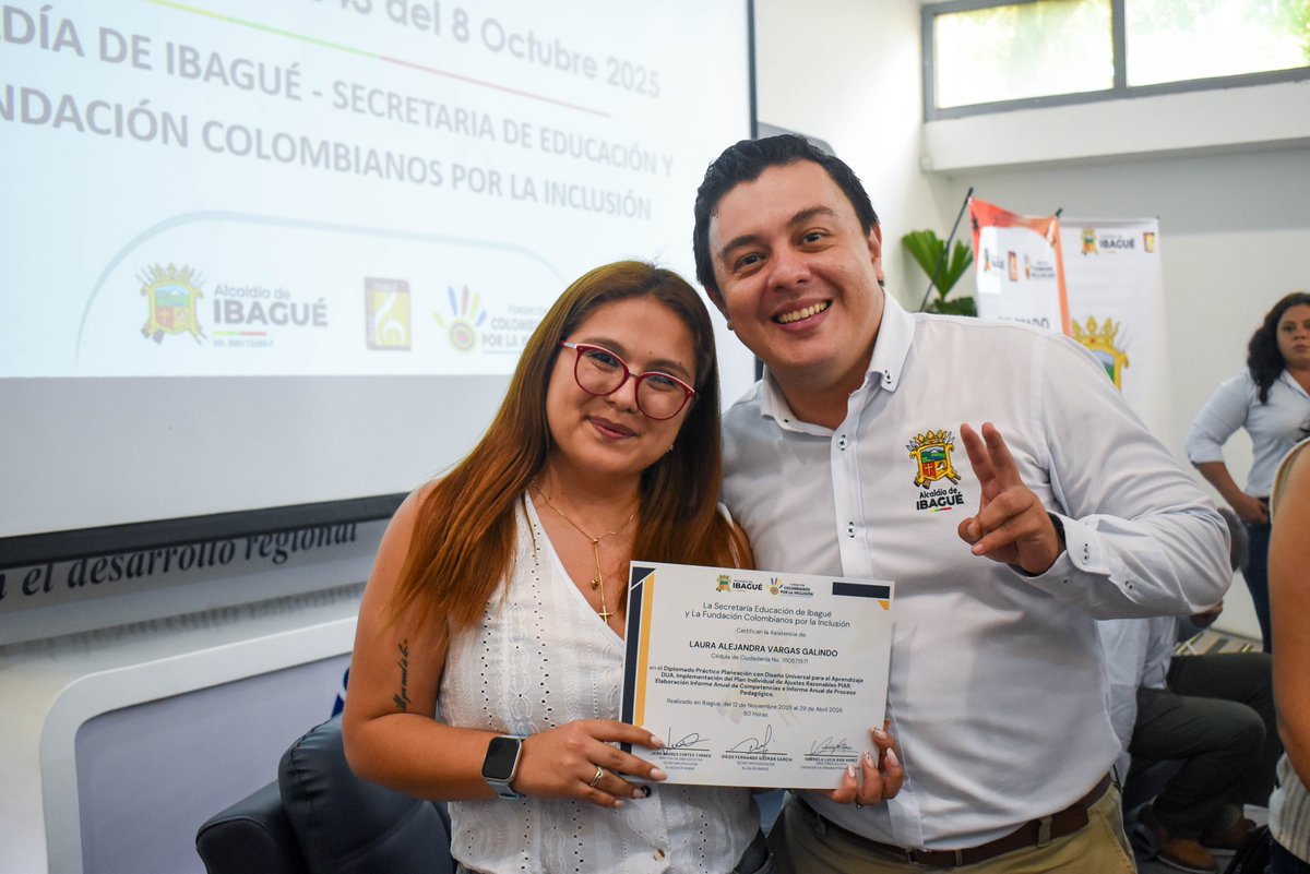 Semibague2020's tweet photo. Más de 200 docentes de Ibagué culminaron el diplomado en herramientas para el Diseño Universal para el Aprendizaje (DUA) y el Plan Individual de Ajustes Razonables (PIAR), fortaleciendo sus capacidades para brindar una educación más inclusiva, equitativa y humana. 📚 https://t.co/4MNxYNeW8T
