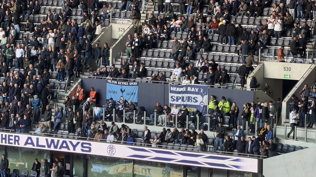 thfcflags tweet picture
