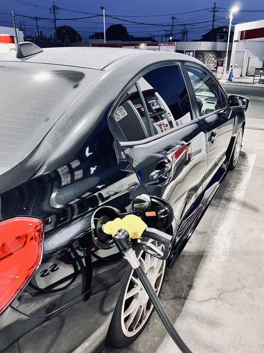 drive_flat4's tweet photo. ガス入れて筑波へ！ https://t.co/ZUnAs8thKp