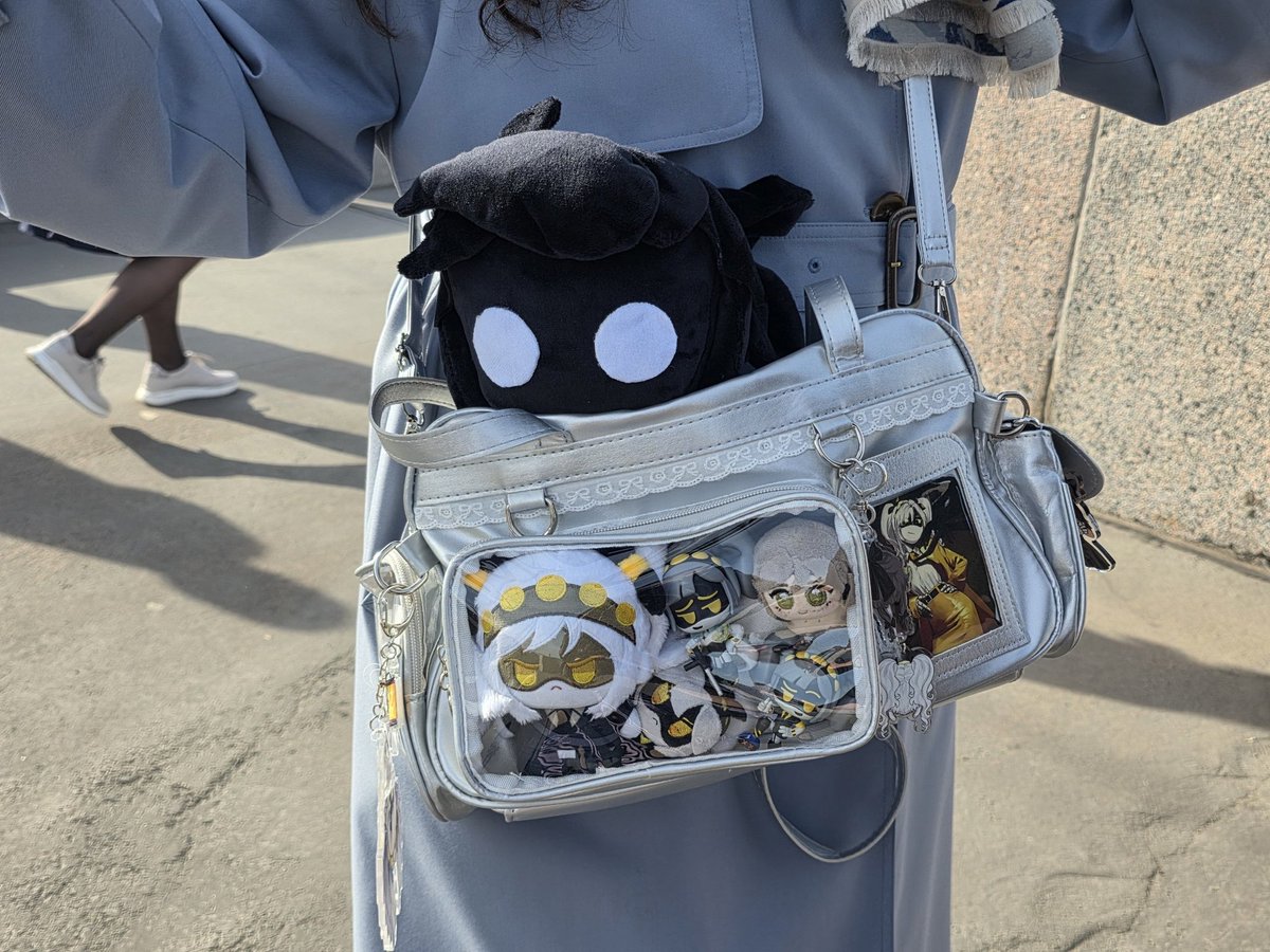 moondoll / hiatus (つˊ꒳ˋ)つ ~ ✧ ⋆ . ・゚ tweet media
