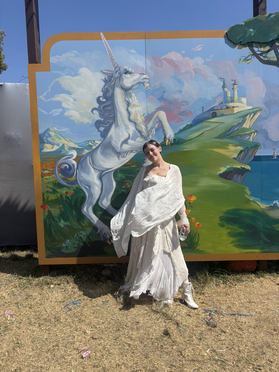 torcasm's tweet photo. first ren faire 🦄 https://t.co/17EbOmb2Vg
