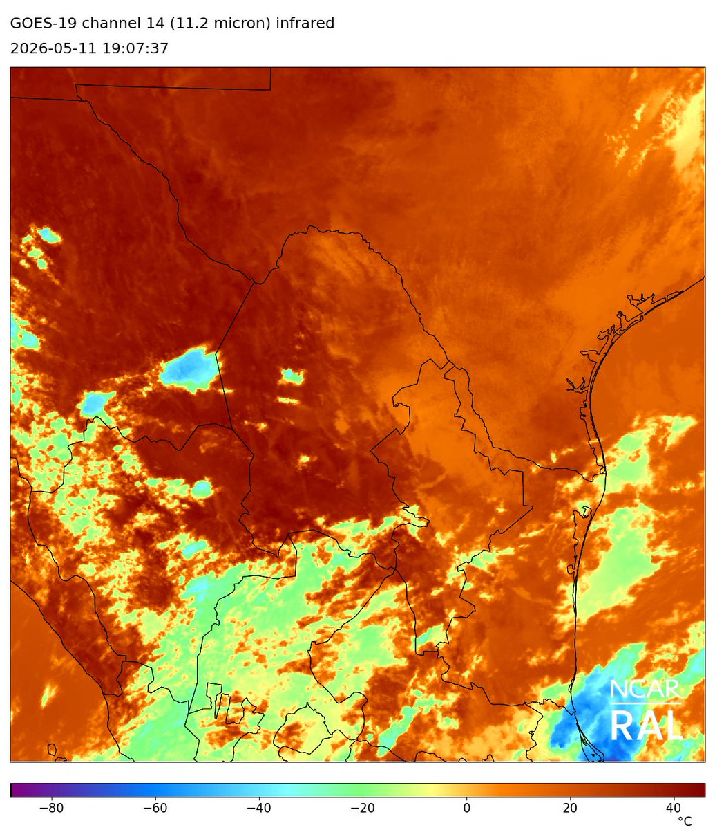 climaTRN1's tweet photo. 13:15 hs.  Se detecta área de tormenta cercana a Mapimi, Dgo.
#Torreón https://t.co/hRnXOK1wff
