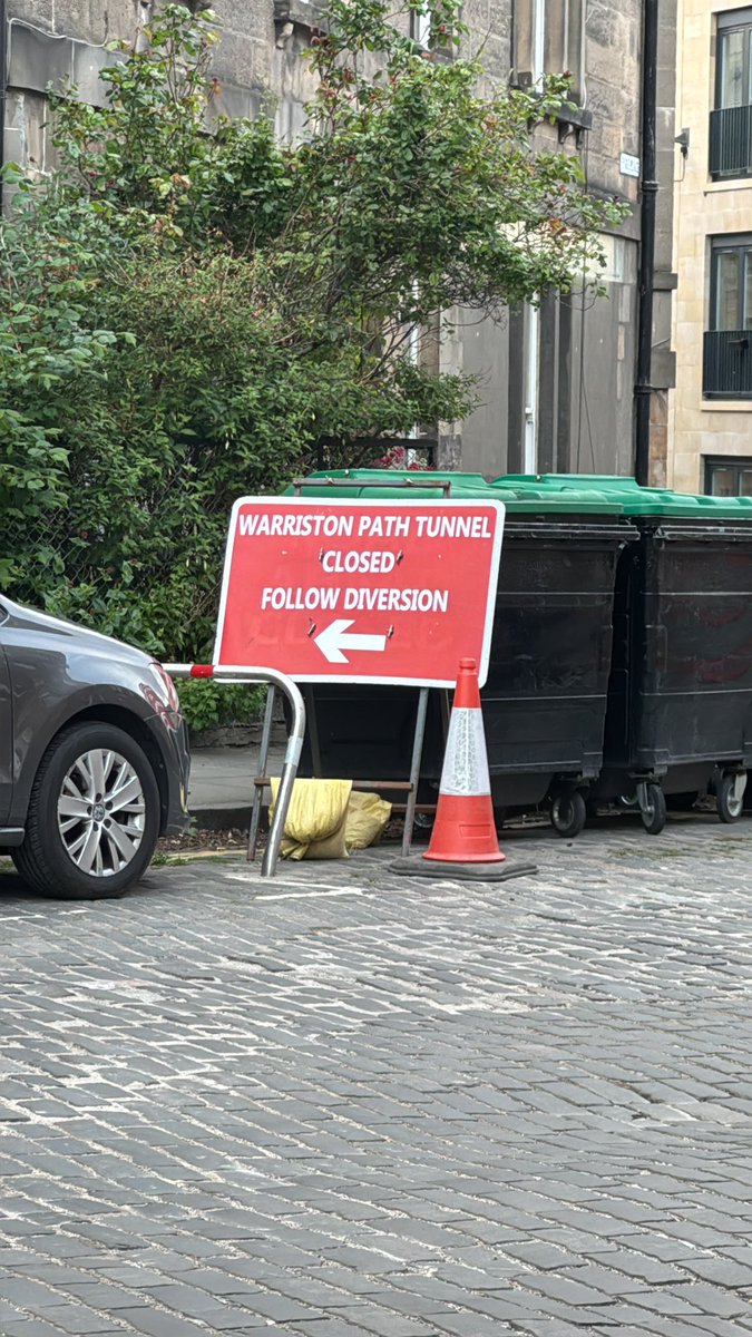 ClutterMuck's tweet photo. @edinhelp https://t.co/6ScVBrAjYi