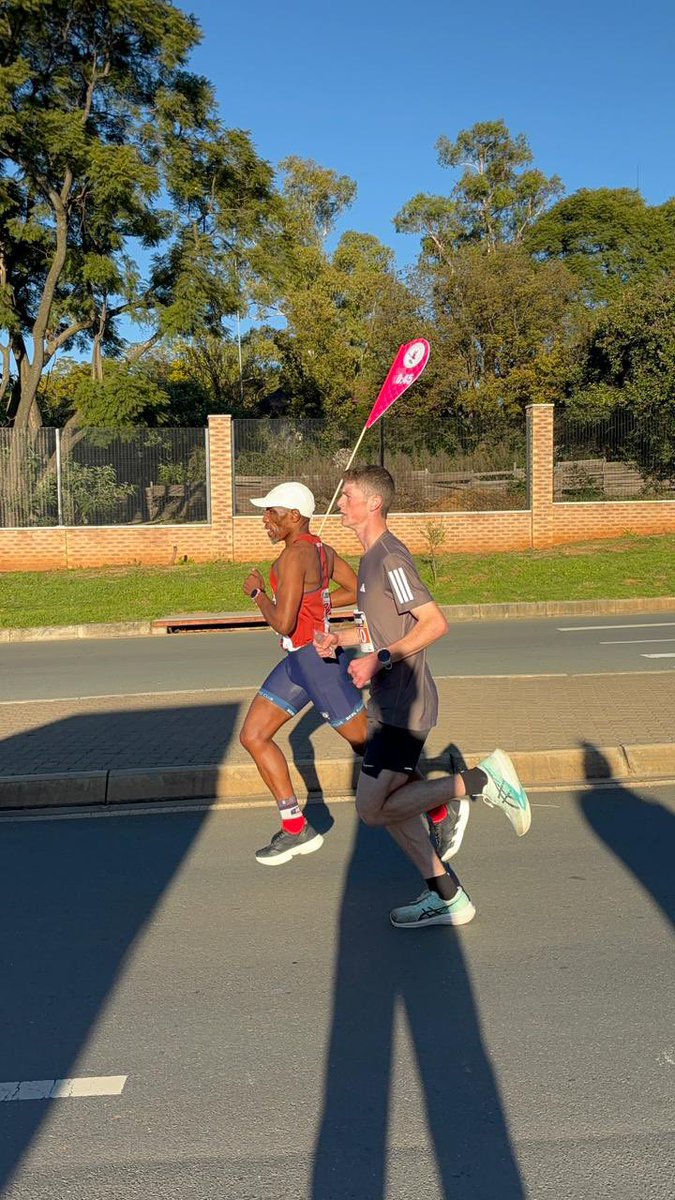 Walter_Lethu's tweet photo. #runningwithtumisole
#skhindigangcoaching
#funkypantssa
#gilnokiesocks
#homeofrunning
#EastRandBoysVibes https://t.co/VMgp1HcNSw