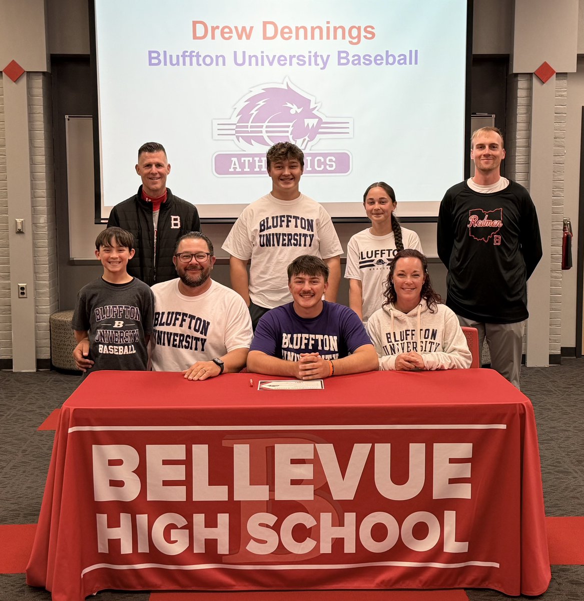 Bellevue High School Sports tweet media