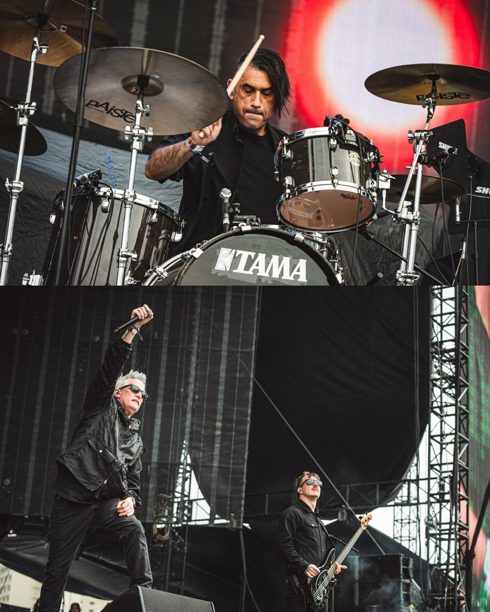 RedHareImages's tweet photo. It’s @OfficialFilter x @snwfest 
Shot for @VinylDistrict https://t.co/fa002YCxMZ