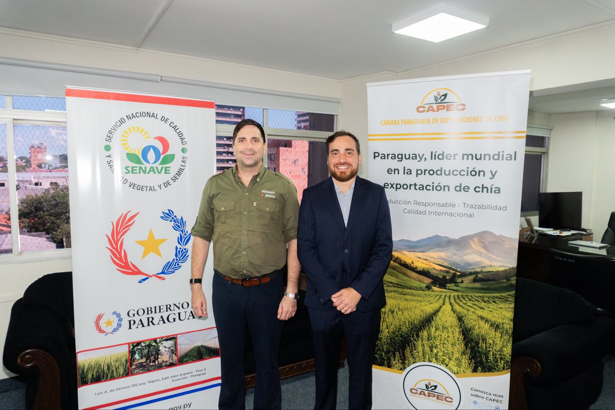 capec_py's tweet photo. ¡Gran paso para la chía paraguaya! 🇵🇾🌱
El Pdte. del SENAVE, Ramiro Samaniego, y Adrián Baquer de CAPEC, acordaron fortalecer la trazabilidad y calidad del rubro. Una alianza público-privada para consolidar el liderazgo de Paraguay en los mercados más exigentes del mundo. 🌍🚀 https://t.co/og8tWgZY9o