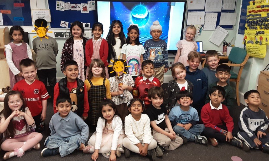 HealeySchool's tweet photo. Mrs. Virr’s Reception Class celebrated 100% attendance for the whole of last week (and today) with their party clothes and afternoon disco. The learners chose their reward for 100% attendance 🎉
#everydaycounts #attendancematters ♥️ https://t.co/10s8kpo5o0