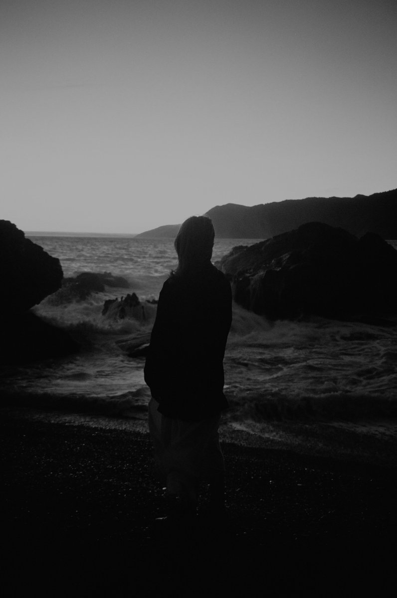 ghostly_kisses's tweet photo. ordinary becomes extraordinary when I'm with you. new song Ordinary, Extraordinary out on May 27 🖤 https://t.co/UE0Bs48lKV