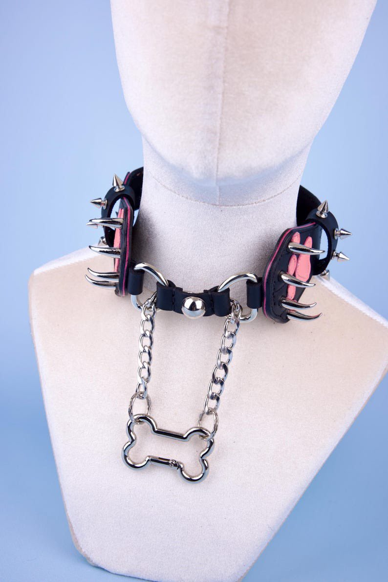 Sigida_plushies's tweet photo. Sometimes one collar changes the whole mood

https://t.co/CDszbqjJuP https://t.co/gXGQt8kgUd