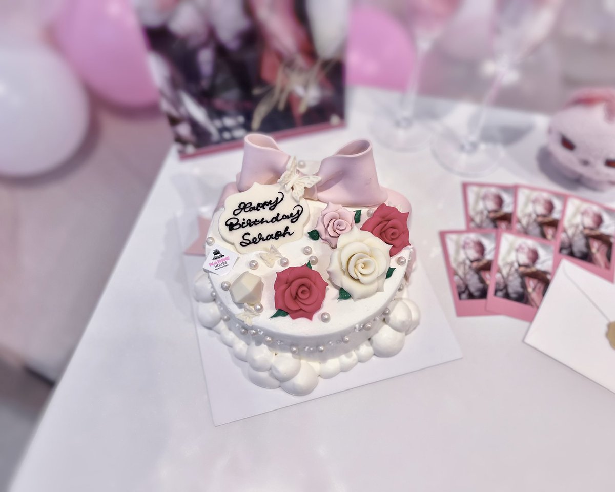 d09f4c's tweet photo. .　 + 　　　   ˚    ♡   .
 ♡   　  　   + 　　　　　   　  ˚
 　 　　　  · 　　  　　♡ 　 *.
    +　　　　　   　  ˚  　  ·
　 *　　♡　　　　　 𝟐𝟎𝟐𝟔.𝟎𝟓.𝟏𝟐
　　　　　　　　  𝐇𝐚𝐩𝐩𝐲 𝐁𝐢𝐫𝐭𝐡𝐝𝐚𝐲

 #セラフ誕生祭2026 
 #ダズルック https://t.co/PsKyri30B2