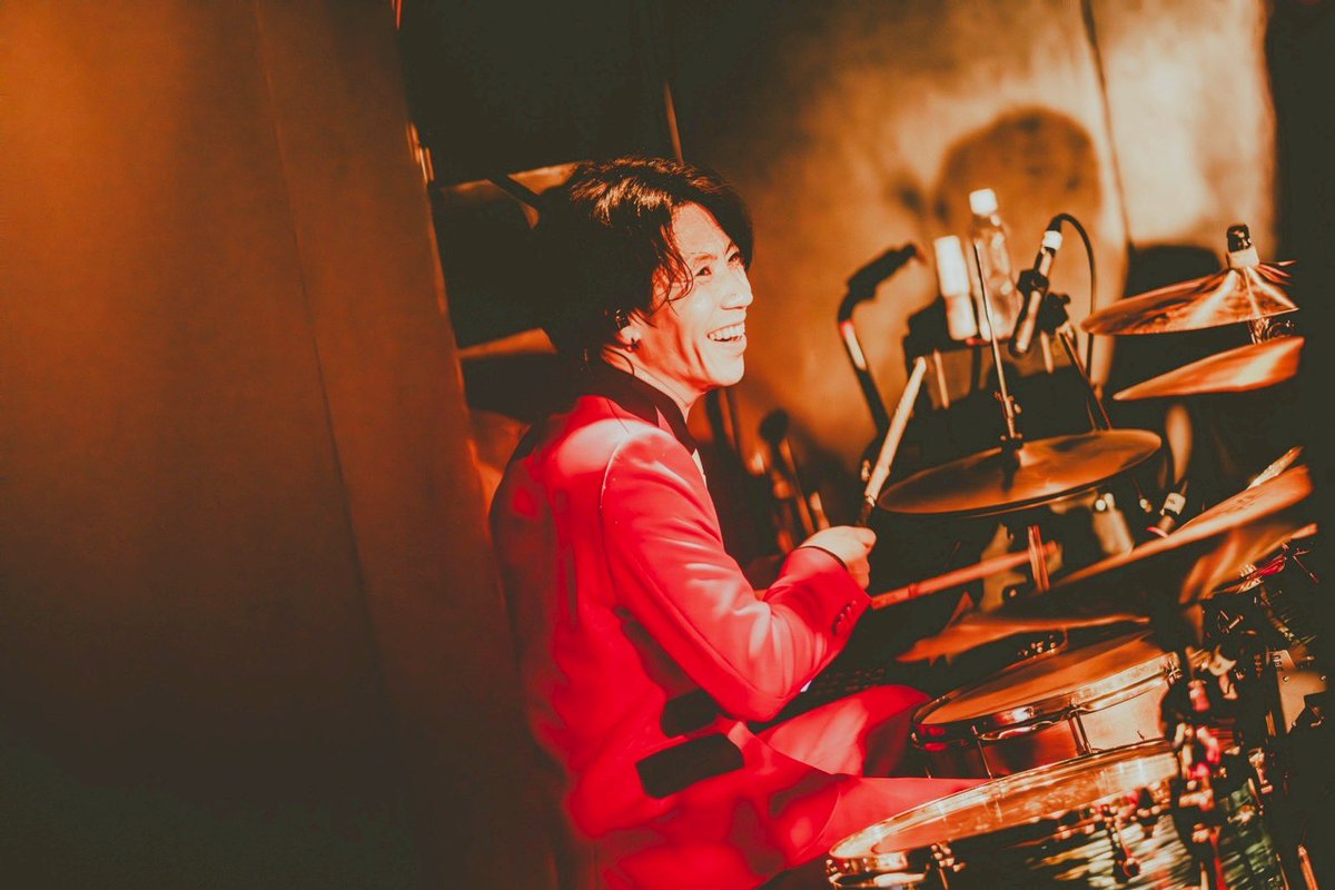 vms_official's tweet photo. ✨🐸🥁🎉🎂🎉🥁🐸✨

5/12㊗️HAPPY BIRTHDAY

🌟Dr.坂野充🌟

お誕生日おめでとう‼️

✨🐸🥁🎉🎂🎉🥁🐸✨

#ビレッジマンズストア #坂野充 https://t.co/Fz2ar9RXGa