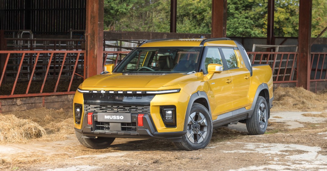 KGM_UK's tweet photo. ⚡The KGM Musso EV is not only the lowest-priced electric double cab pickup in the UK, it also has the lowest benefit-in-kind cost of any pickup truck in the UK, too.

Book your test drive now: https://t.co/qYyHkeXqtU

#KGM #MussoEV #EscapeConvention https://t.co/coSMOvixbe