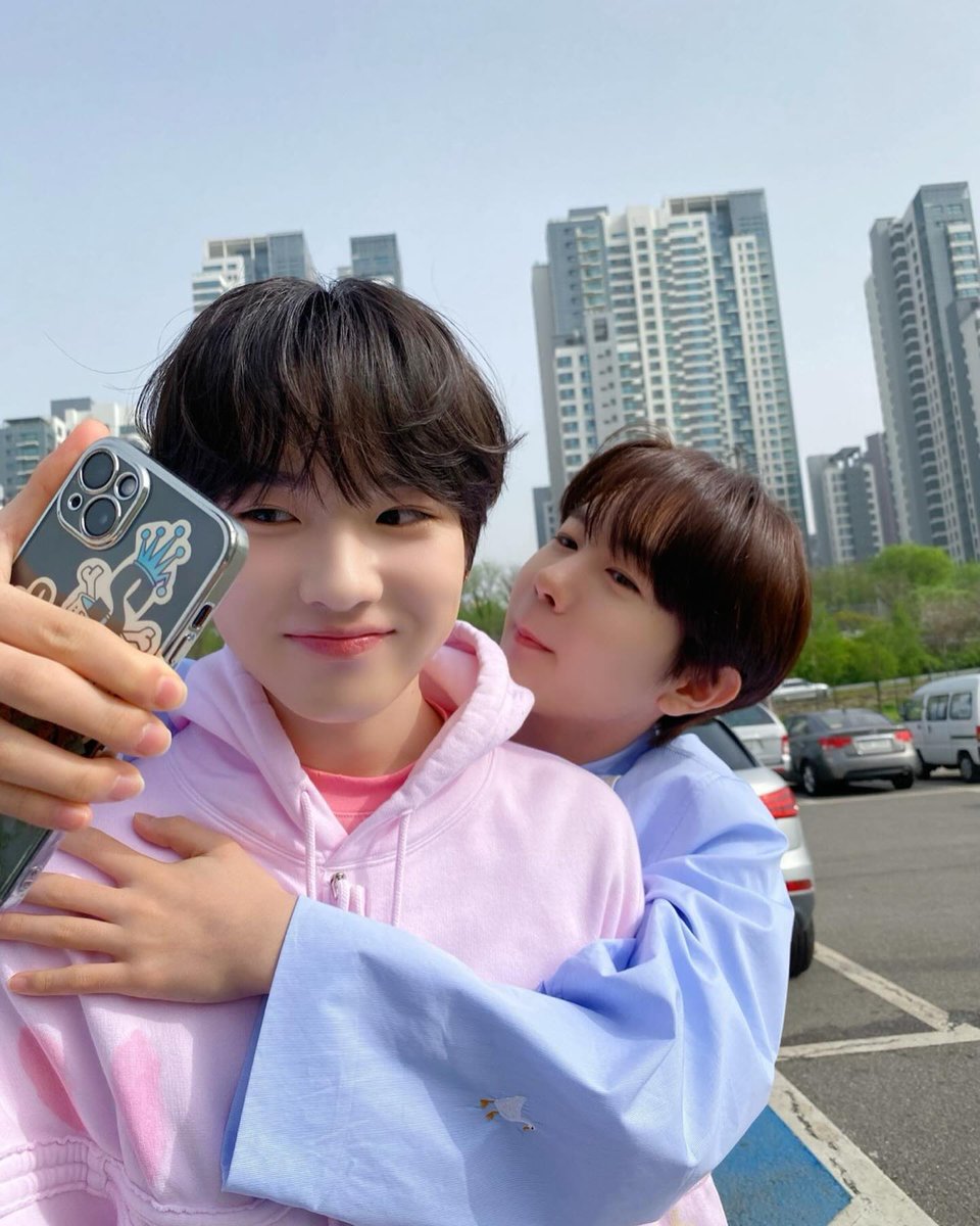 N년 전 오늘의 료 tweet media