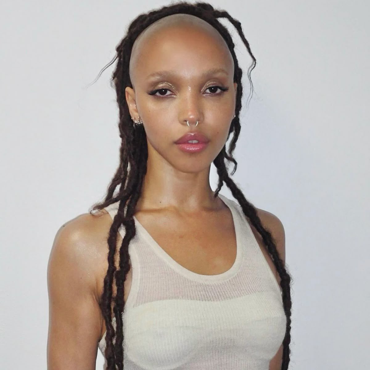 Info FKA Twigs tweet media