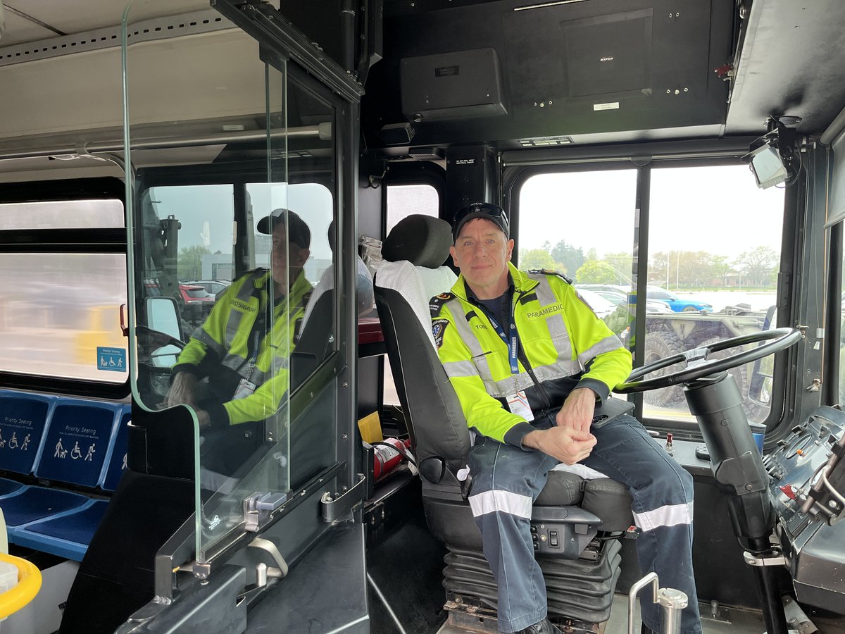 ML Paramedic Service tweet media