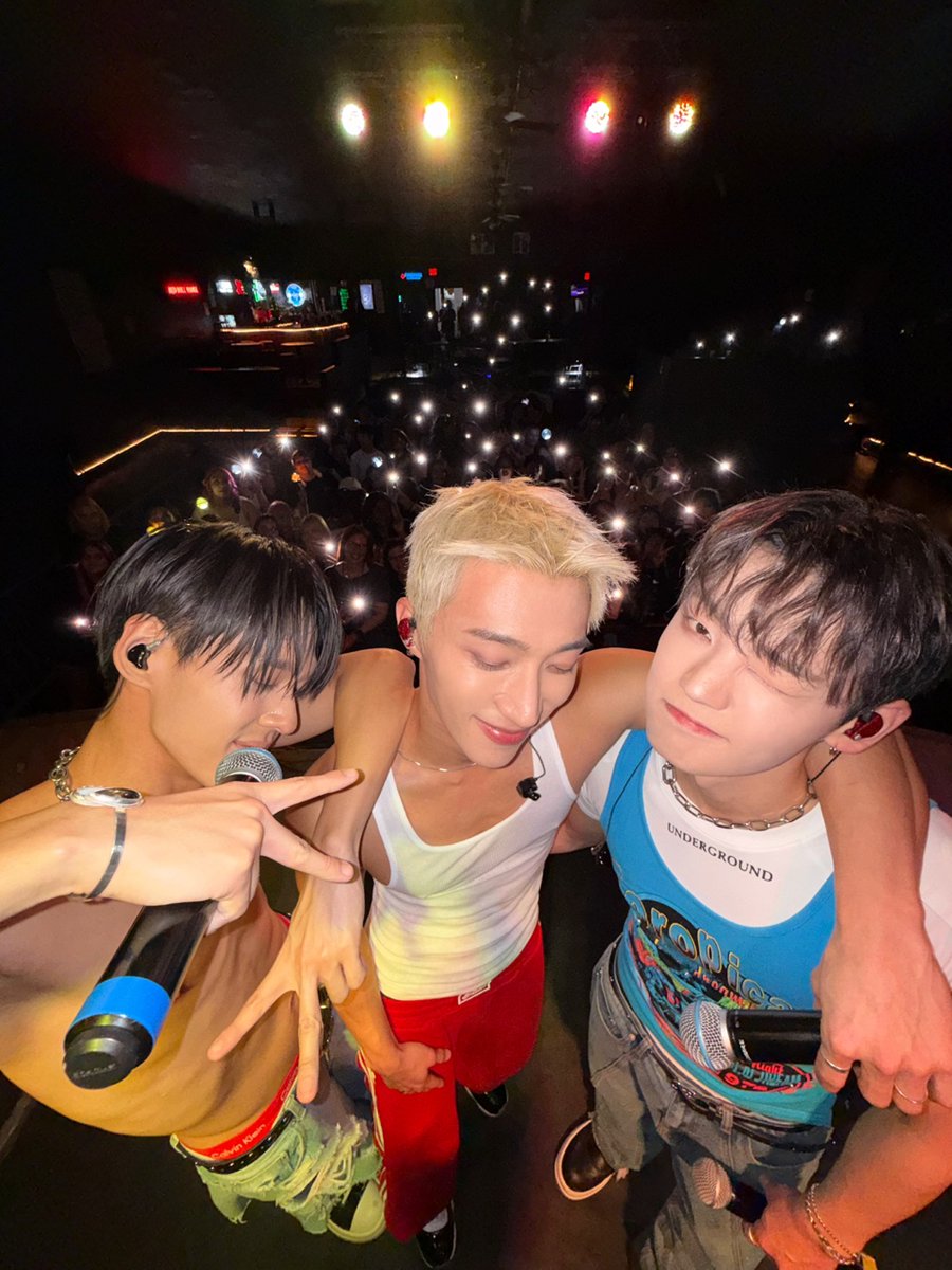 WAYBETTER_GB's tweet photo. 2026 WAY BETTER WORLD TOUR : GLOBAL WARMING in DENVER 🇺🇸❤️

#WAYBETTER #WORLDTOUR #DENVER
#from20 #HELLOGLOOM #KANGYUCHAN https://t.co/ftLC4G6dA2