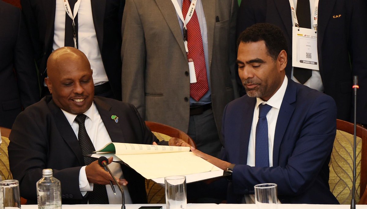 CAF_Media's tweet photo. CAF President Dr Patrice Motsepe today met the Ministers and Football Leadership from Kenya, Tanzania and Uganda in Nairobi to discuss the TotalEnergies CAF Africa Cup of Nations (“AFCON”) PAMOJA 2027 during the Joint Resolution signing ceremony. https://t.co/3C8XrCJ0I8