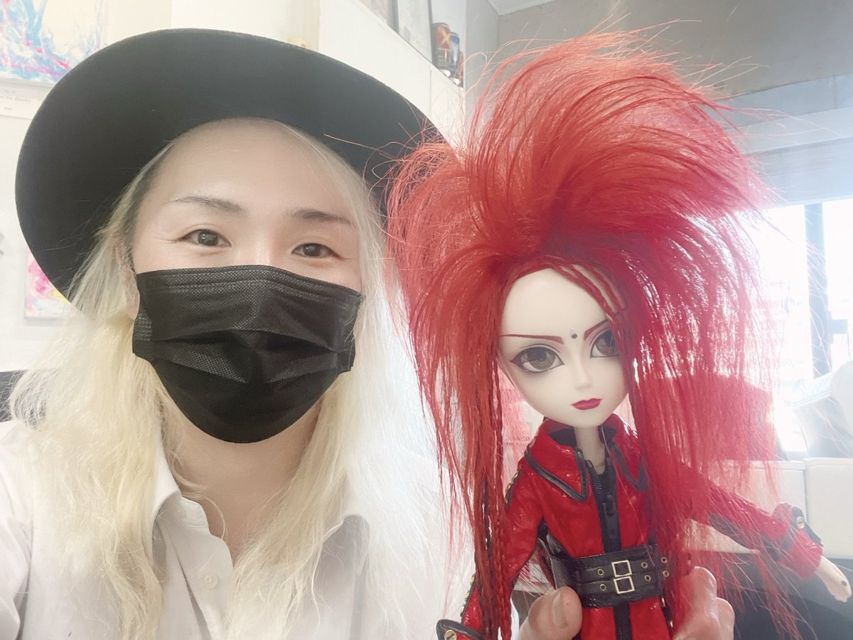 お客様のテヤンドールの ヘアセットをさせていただきました X JAPAN