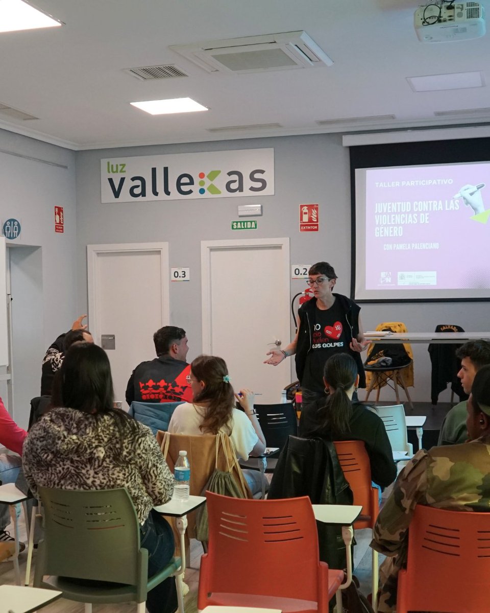 EAPN España tweet media