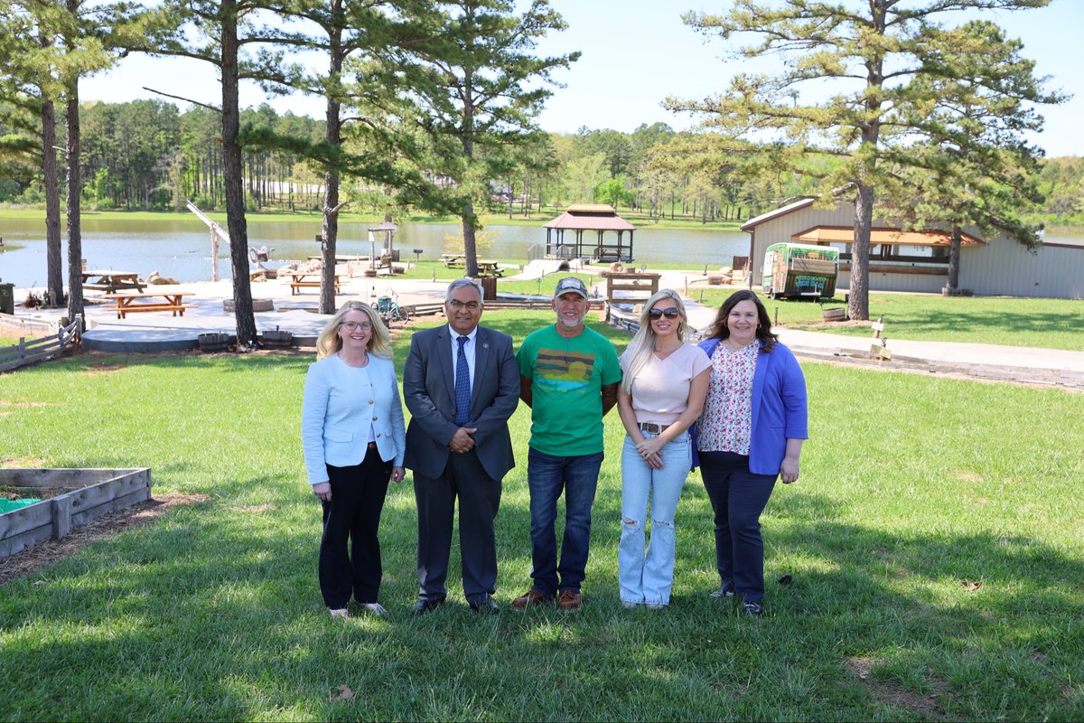 MOTreasurer's tweet photo. Thrilled to see the tangible economic impact of the MOBUCK$ program at Twin Eagle Lake Estates in Washington County, which is boosting local expansion. I’m also proud to highlight Belgrade State Bank as a Top lender supporting this growth. https://t.co/VpfuWXaVmA