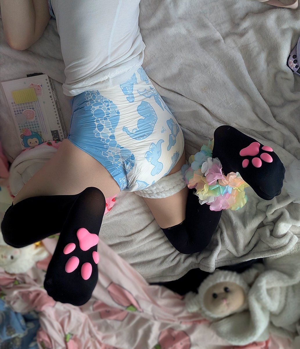 ☁️ѕnυggℓєвυggiє☁️ abdl tweet media
