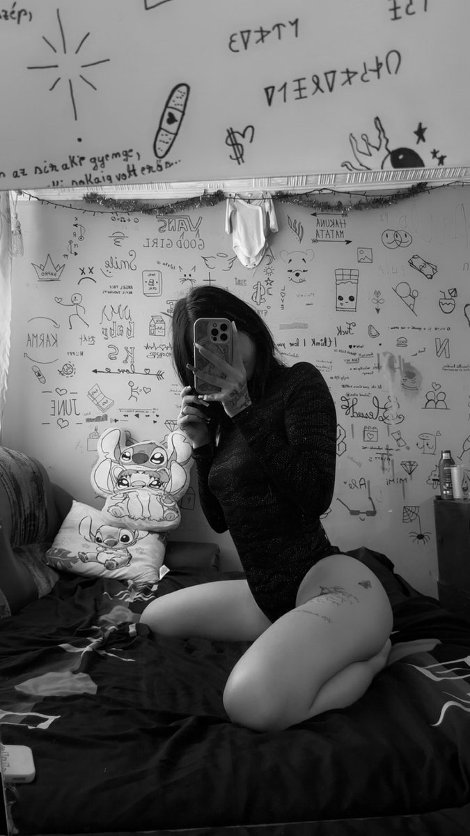 Vale🫧🥵 tweet media