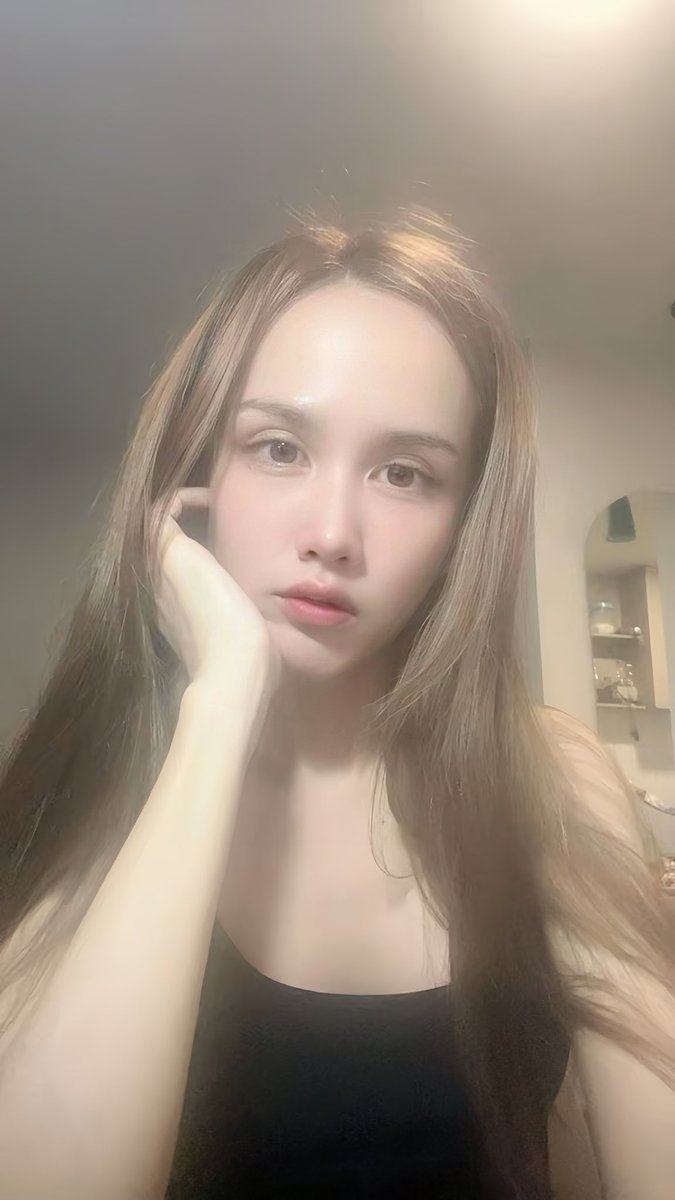 สาวสองยังไม่แปลง🐍 tweet media