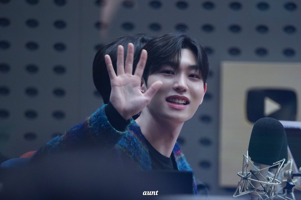 원이 이모 tweet media