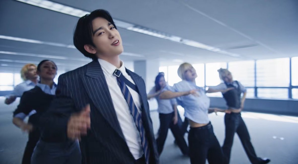 ꉂ( ˃ᴗ˂ )ᵎᵎᵎ 작은 진영 ㅍㅅㅍ *･˚✿꙳. യ• tweet media