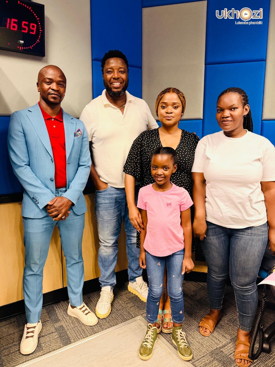 ukhozi_fm's tweet photo. Asisabalale Ngolwazi no-@ncodube

Isihloko: Namuhla silandelela udaba esalwenza luka-Khethelo Mlaba.

#UkhoziFMWNB #WNB #UkhoziFM https://t.co/sVI3Fw4RLH
