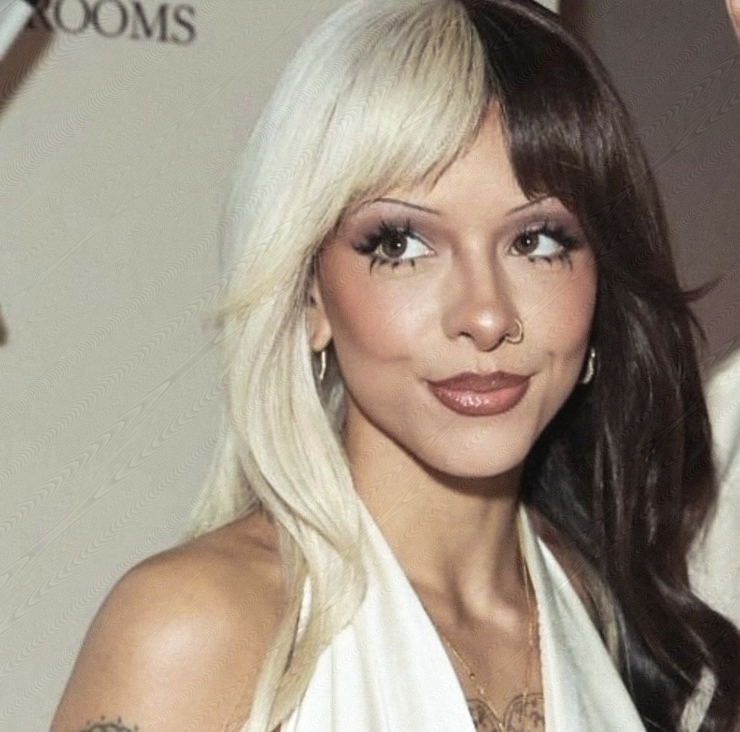 Melanie Martinez Acre tweet media