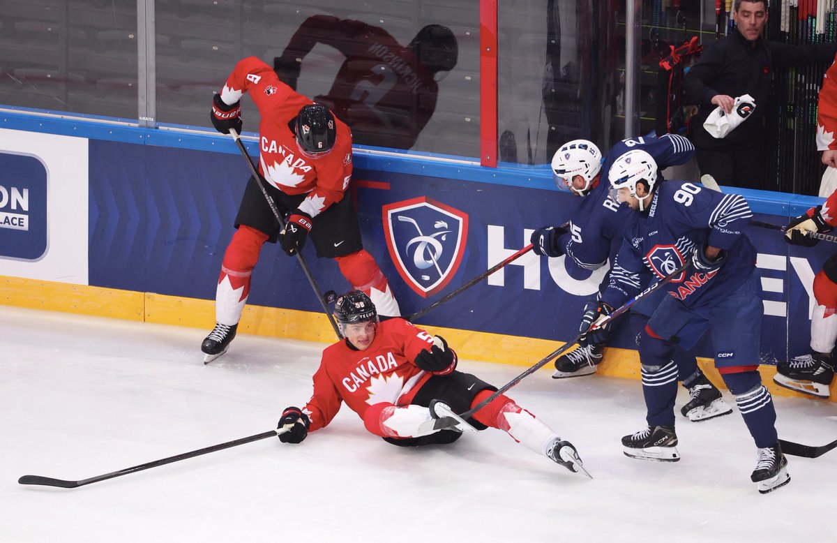 Hockey_FRA's tweet photo. 🏒 Retour sur cet après-midi d'exception à l'Accor Arena devant 𝟭𝟯𝟴𝟳𝟳 𝗦𝗣𝗘𝗖𝗧𝗔𝗧𝗘𝗨𝗥𝗦 🔥

📷 Xavier Lainé / FFHG https://t.co/uIsQWifNse